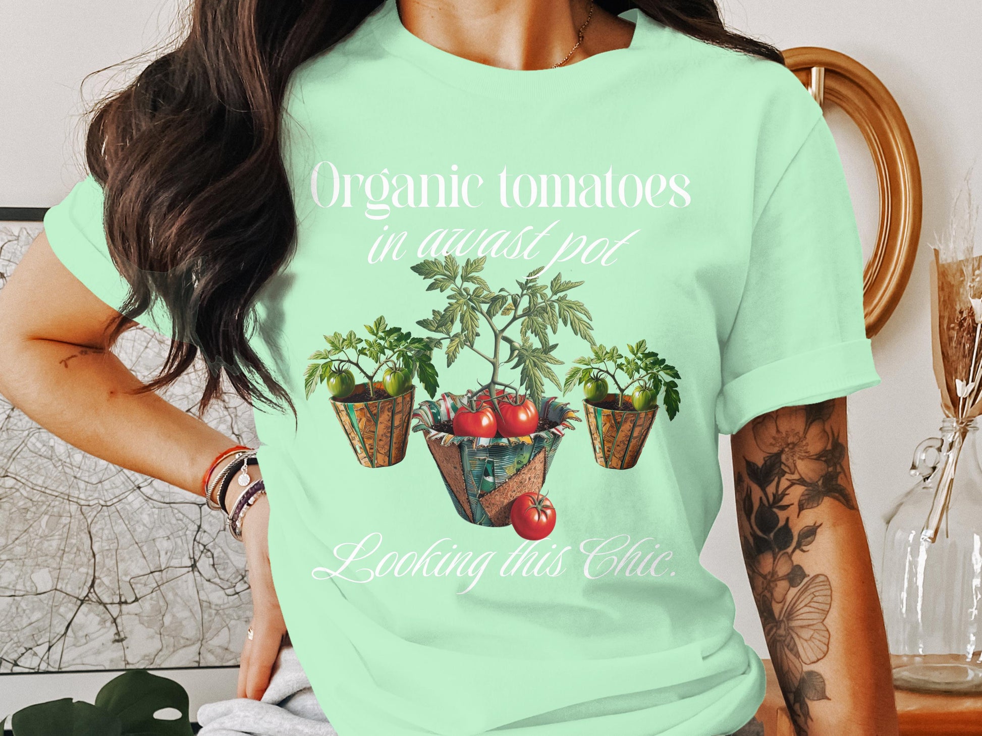 Organic tomatoes in august pot T-shirt product